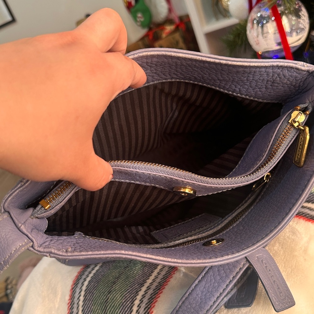 COACH Vintage Sonoma Pocket Zip Natural Grain Leather-Periwinkle - Picture 12 of 15